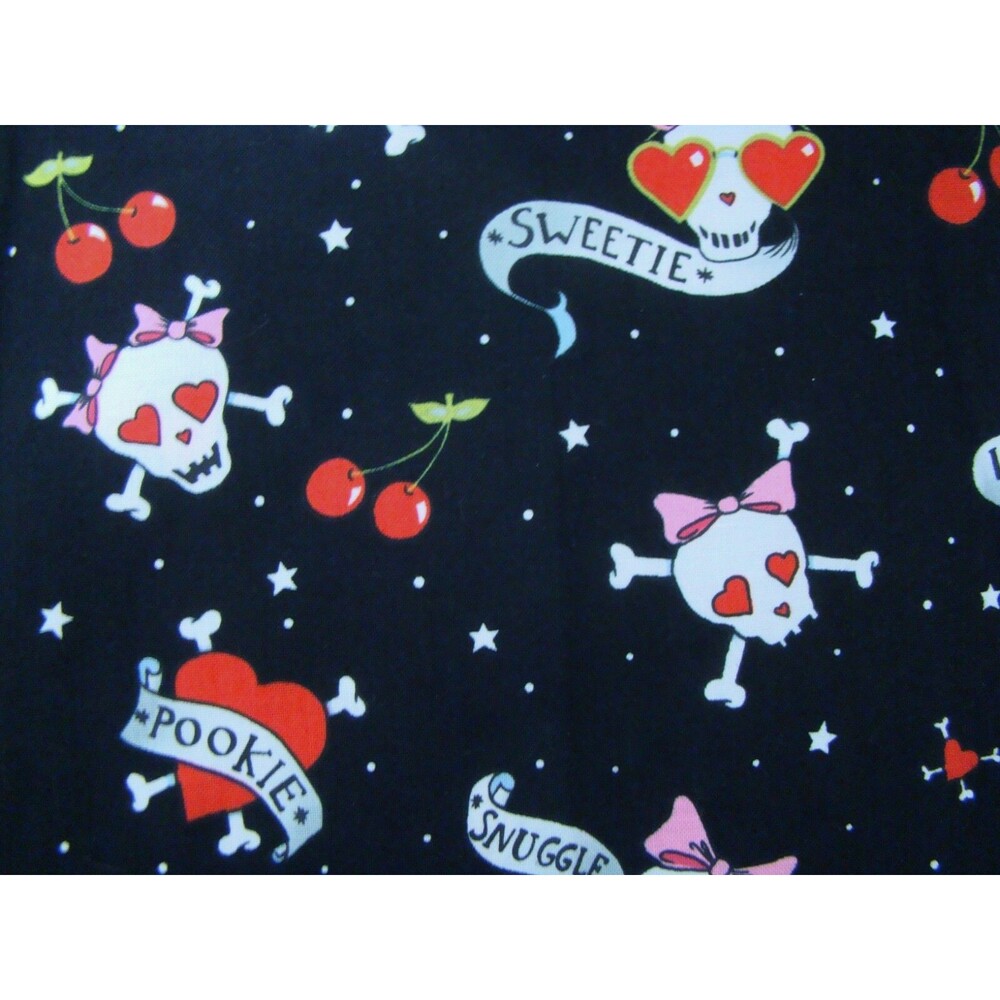 Snuggle Skull Fabric Piece Alexander Henry 11 x 44in Valentine Hearts Bones Goth